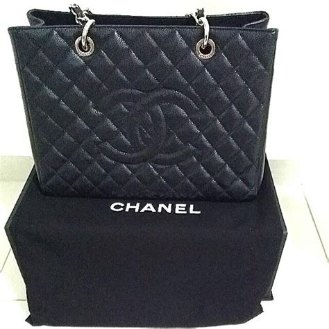 chanel shopping tote discontinued